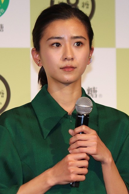 女優の黒島結菜