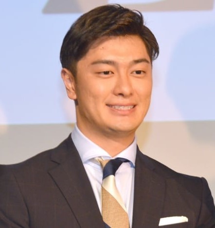 弘竜太郎アナはハーフ?実家の父親の顔画像もイケメンで母や兄弟もまとめた!
