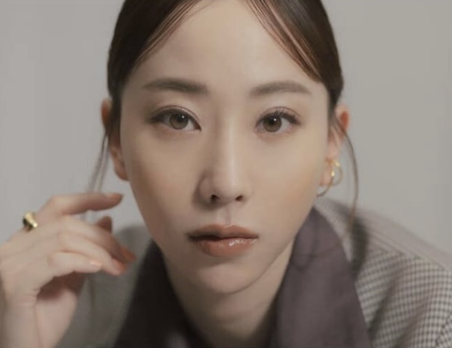 秋倉諒子画像