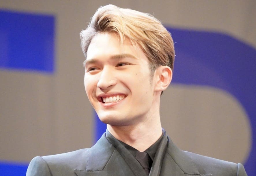 松村北斗