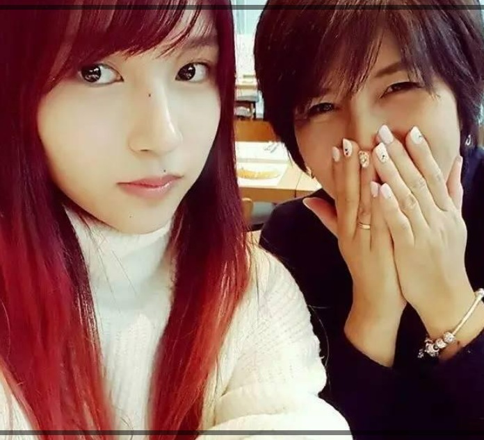 TWICEミナとお母さんの名井幸子さん