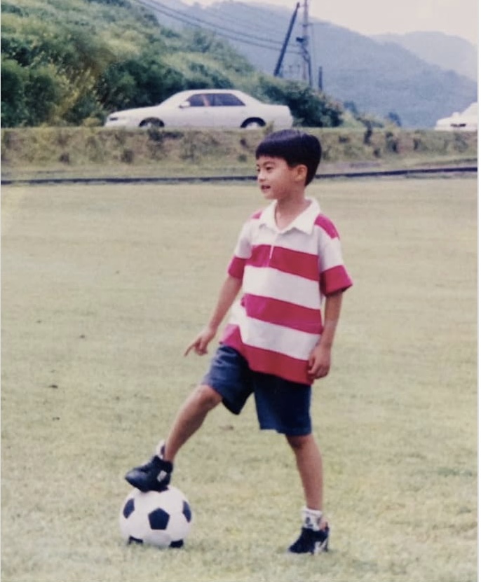 画像 兄・結木滉星が幼少期にサッカーをしているところ
