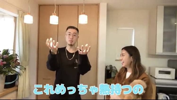 画像　ダイニングテーブルペンダントライト