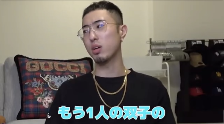 画像　実は双子だった