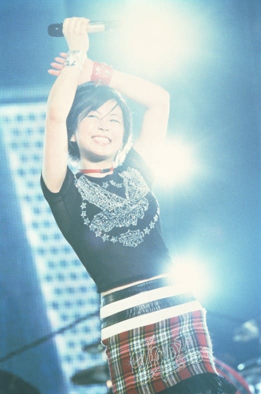 2000年のライブでの宇多田ヒカル