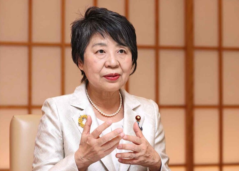 上川陽子