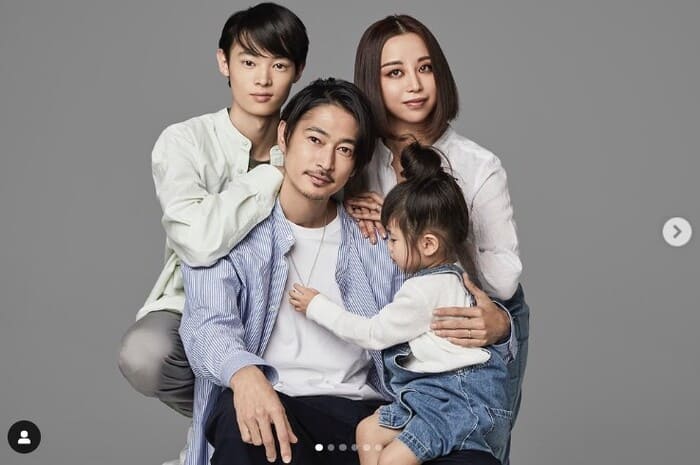 窪塚愛流と両親・妹