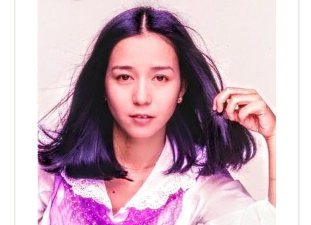 篠山輝信さんの母親