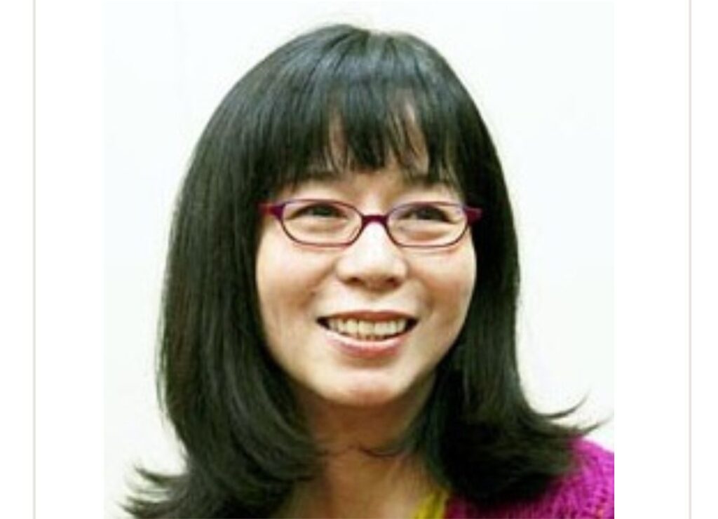 篠山輝信さんの母親