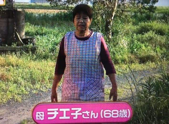 サンシャイン池崎の母親