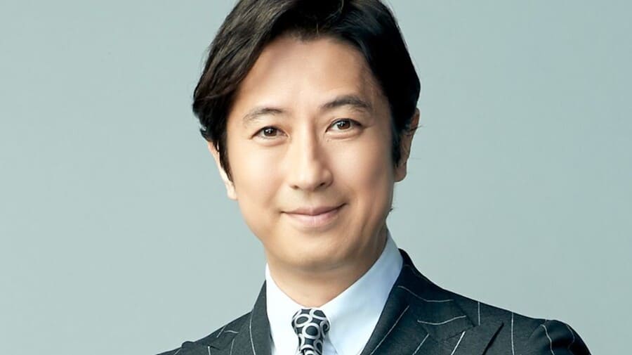 谷原章介