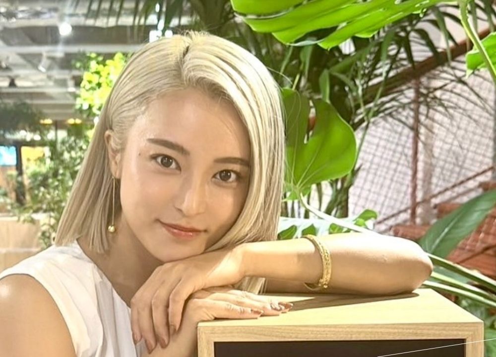 小島 瑠璃子さん