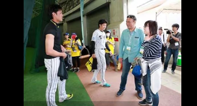 藤浪晋太郎実家のご両親画像