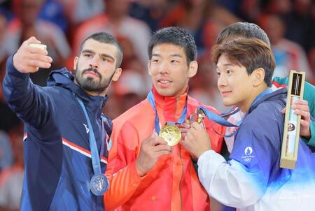 パリ五輪柔道男子81kg級で金メダルを獲得した永瀬貴規選手